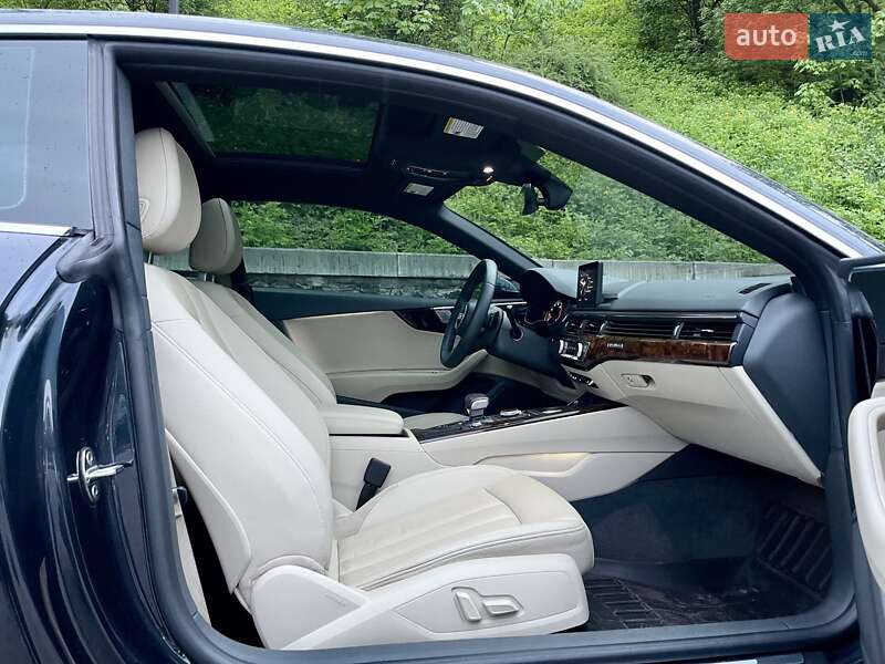 Купе Audi A5 2017 в Киеве