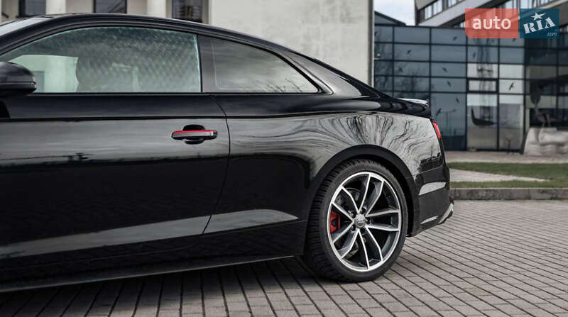 Купе Audi A5 2017 в Киеве