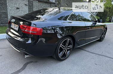 Купе Audi A5 2010 в Днепре