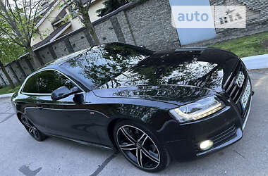 Купе Audi A5 2010 в Днепре