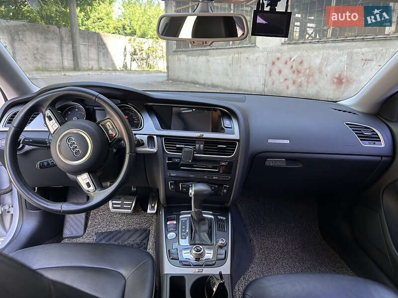 Купе Audi A5 2013 в Києві