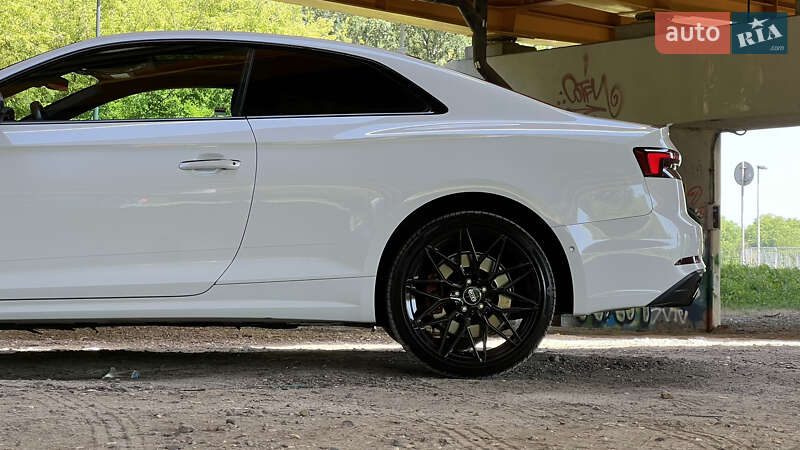 Купе Audi A5 2017 в Киеве
