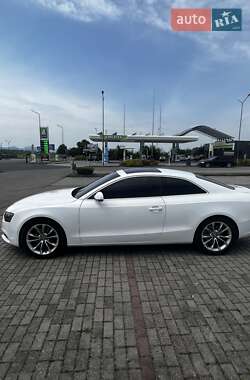 Купе Audi A5 2011 в 