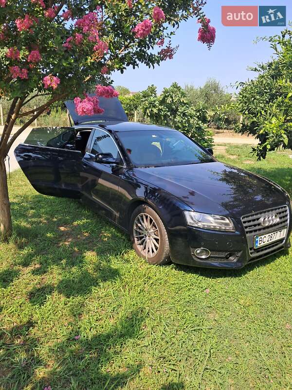 Лифтбек Audi A5 2010 в Львове