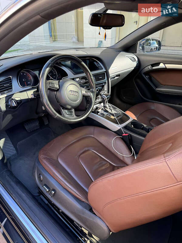 Купе Audi A5 2013 в Києві