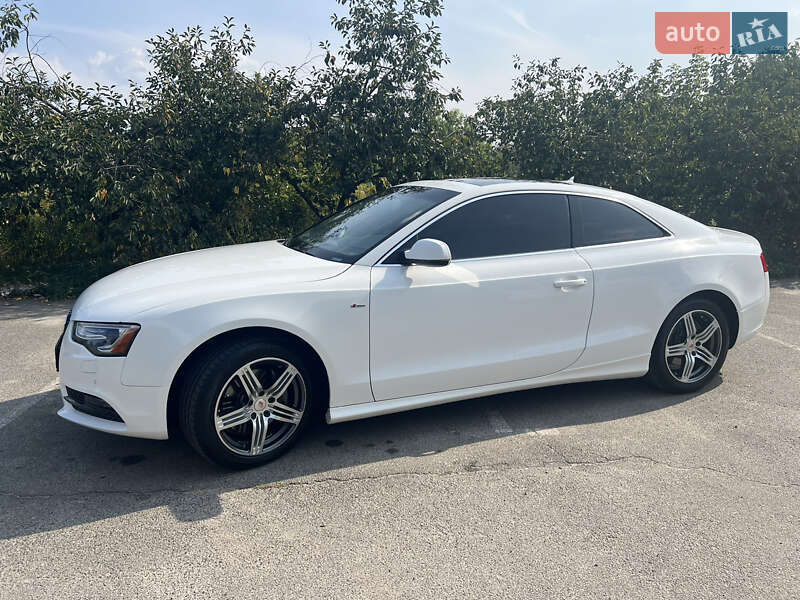 Купе Audi A5 2014 в Киеве