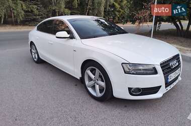 Купе Audi A5 2010 в 