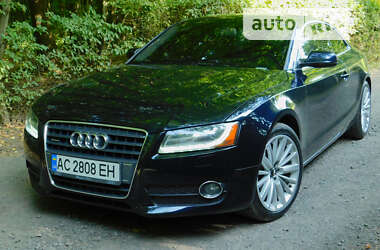 Купе Audi A5 2010 в Луцке