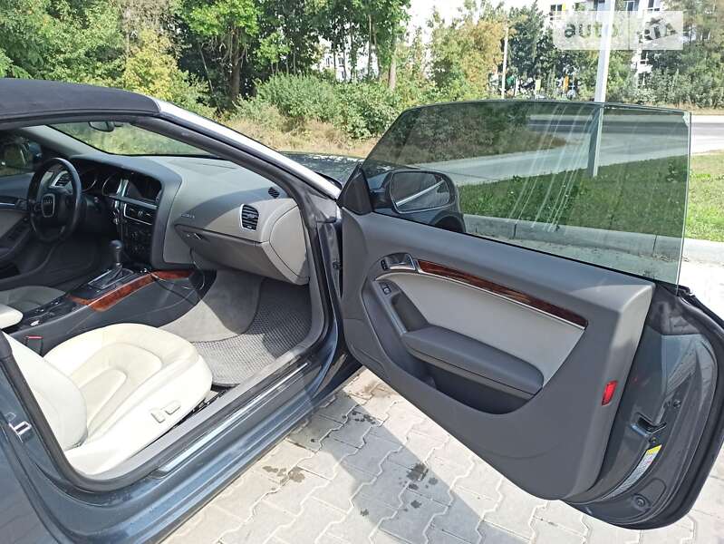 Кабріолет Audi A5 2011 в Львові