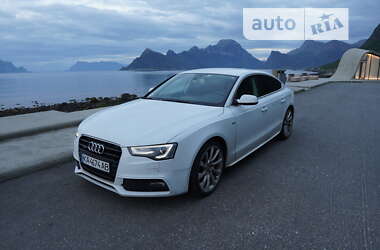 Купе Audi A5 2016 в Киеве