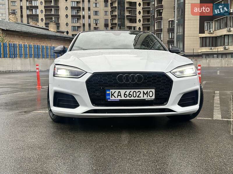 Купе Audi A5 2018 в Киеве