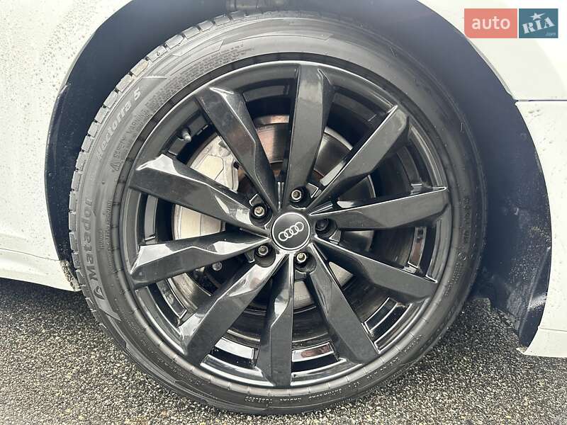 Купе Audi A5 2018 в Киеве