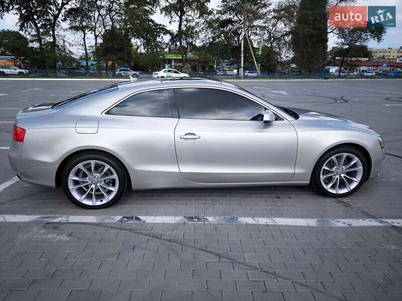 Купе Audi A5 2013 в Одессе