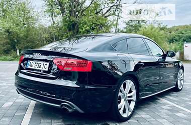 Купе Audi A5 2012 в Ужгороді