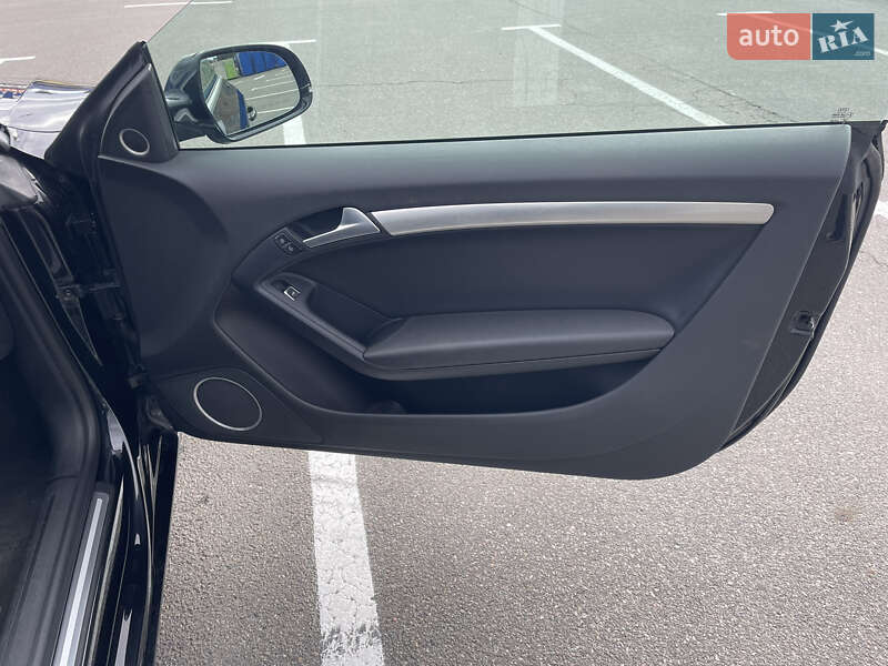 Кабріолет Audi A5 2012 в Кам'янець-Подільському