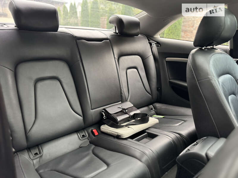 Купе Audi A5 2015 в Киеве