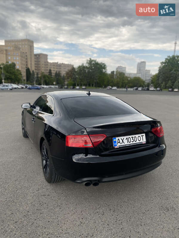 Купе Audi A5 2013 в Киеве фото 15 Купе Audi A5 2013 в Киеве