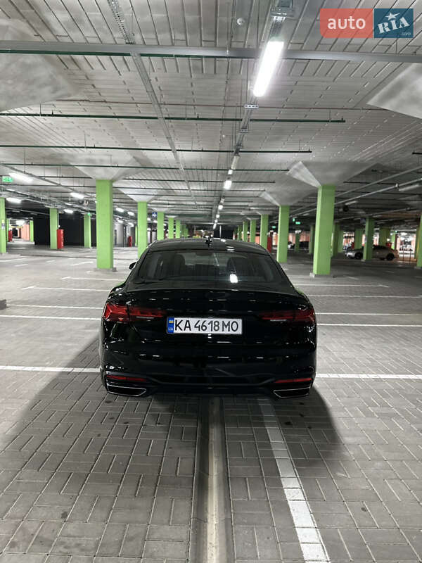 Лифтбек Audi A5 2022 в Киеве