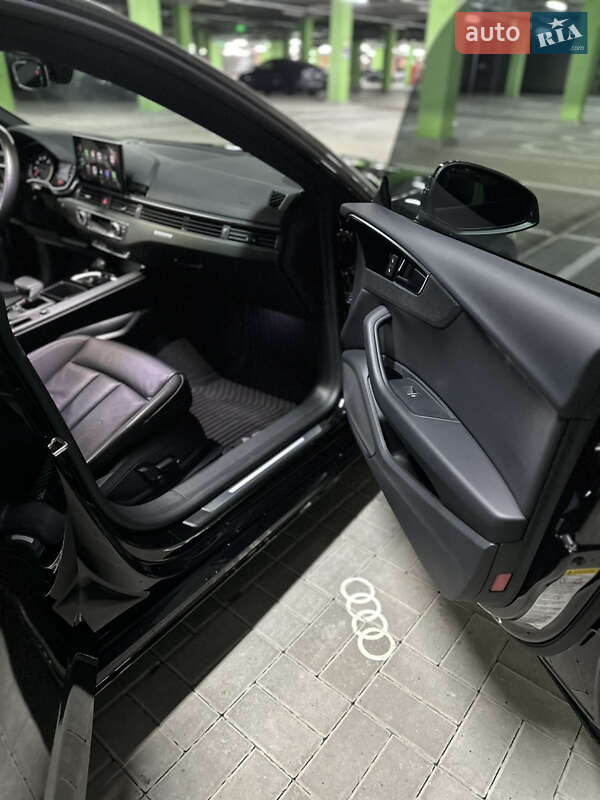 Лифтбек Audi A5 2022 в Киеве