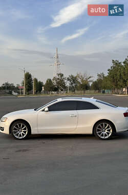 Audi A5 2010 Audi A5 2010