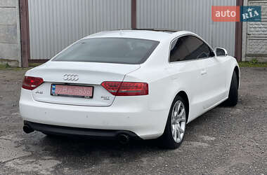 Купе Audi A5 2011 в Гнівані