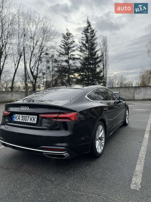 Лифтбек Audi A5 2020 в Киеве