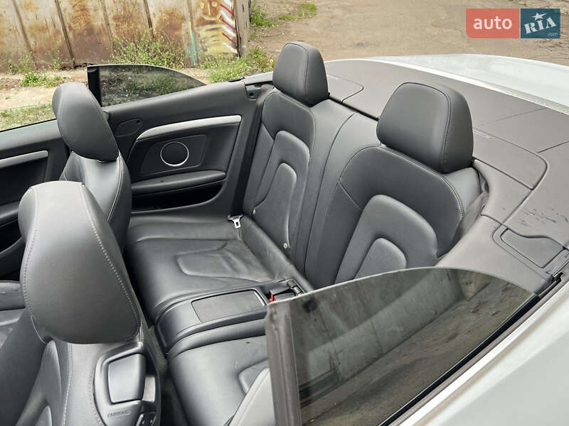 Кабриолет Audi A5 2012 в Житомире