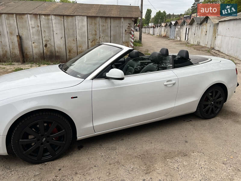 Кабриолет Audi A5 2012 в Житомире
