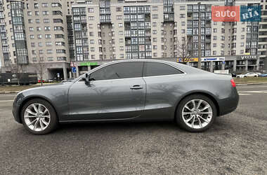Купе Audi A5 2014 в 