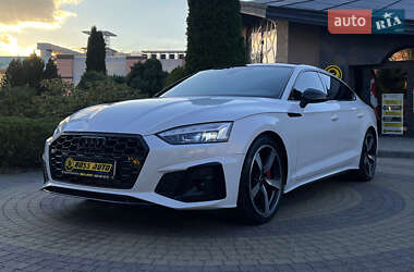 Лифтбек Audi A5 2022 в 
