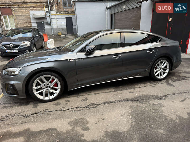 Лифтбек Audi A5 2023 в Киеве