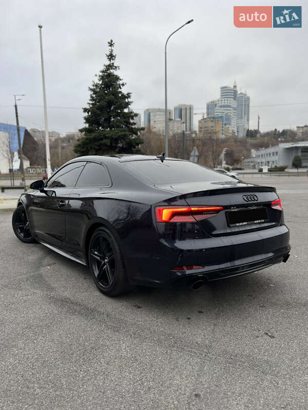 Купе Audi A5 2017 в Днепре