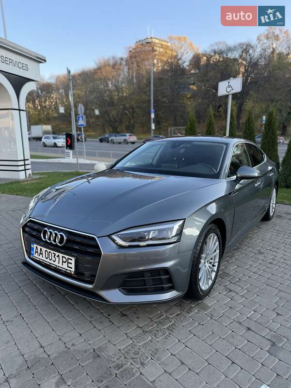 Купе Audi A5 2018 в Киеве