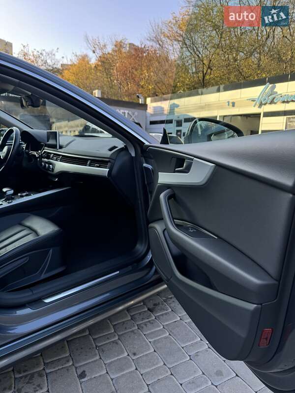 Купе Audi A5 2018 в Киеве