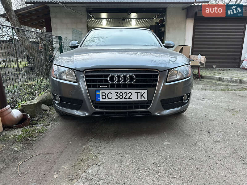 Кабріолет Audi A5 2011 в Львові