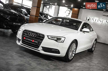 Купе Audi A5 2011 в 
