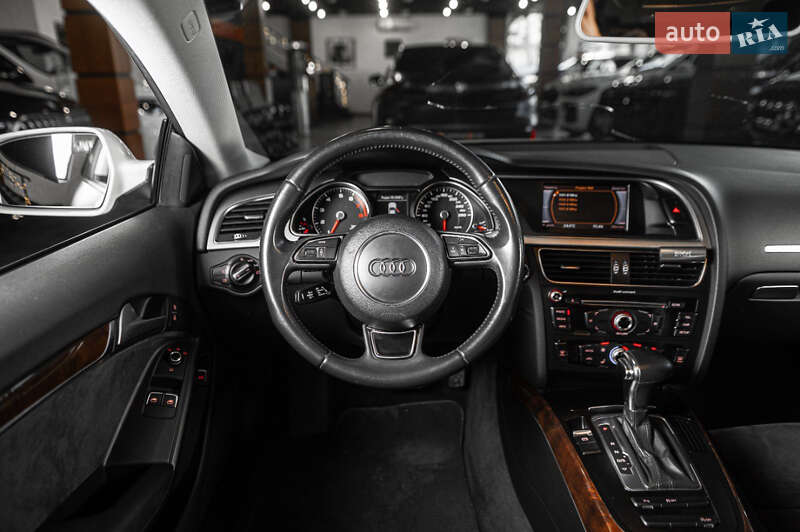 Купе Audi A5 2011 в Одессе