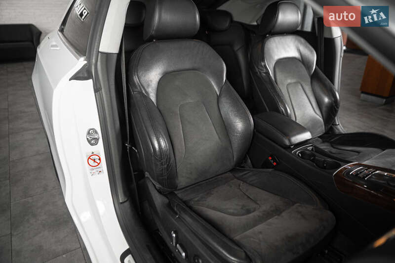 Купе Audi A5 2011 в Одессе