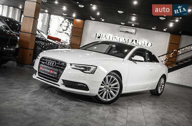 Купе Audi A5 2011 в 
