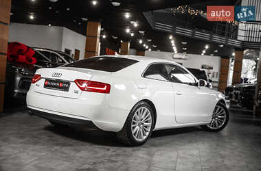 Купе Audi A5 2011 в 