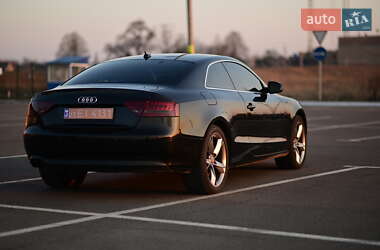 Купе Audi A5 2011 в 