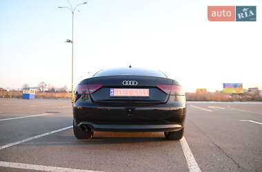 Купе Audi A5 2011 в 