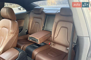 Купе Audi A5 2015 в 