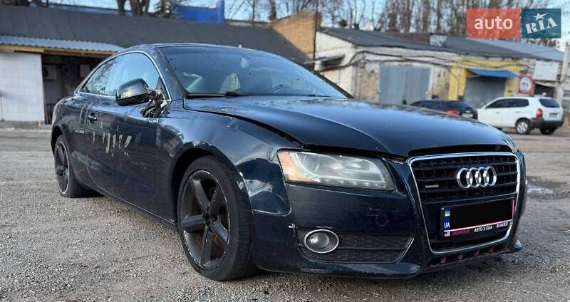 Купе Audi A5 2008 в 