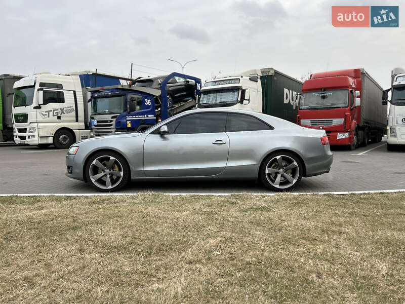 Купе Audi A5 2011 в Ровно
