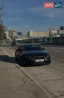 Купе Audi A5 2011 в 