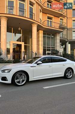 Купе Audi A5 2017 в 