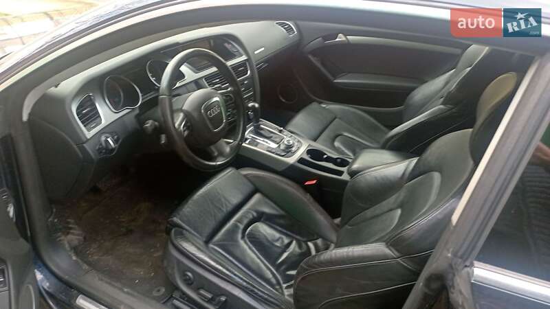 Купе Audi A5 2008 в Ужгороде