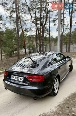 Лифтбек Audi A5 2011 в 