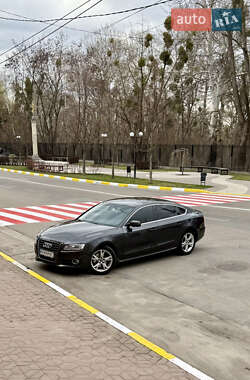Лифтбек Audi A5 2011 в 
